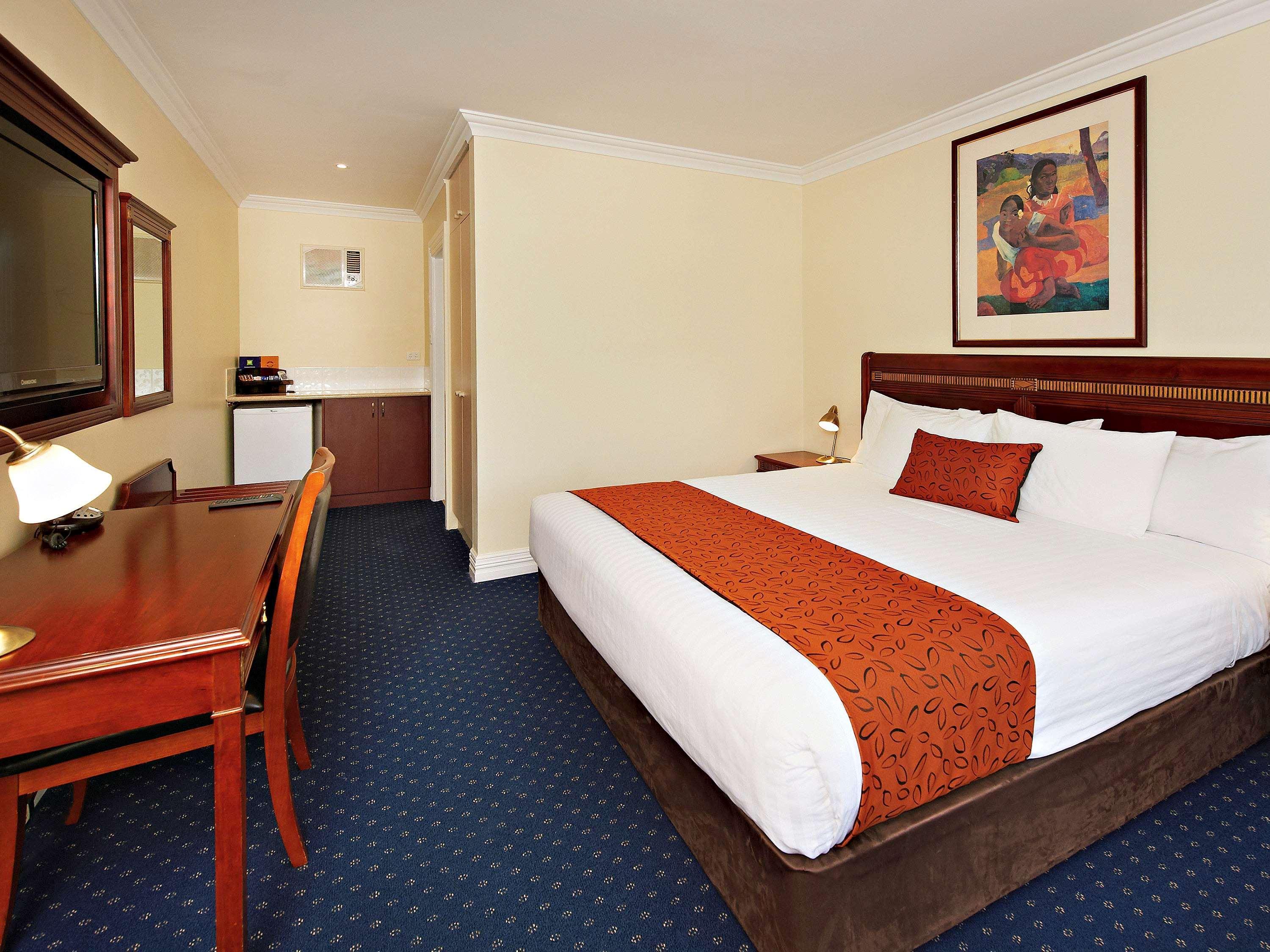 Ibis Styles Hotel 4*